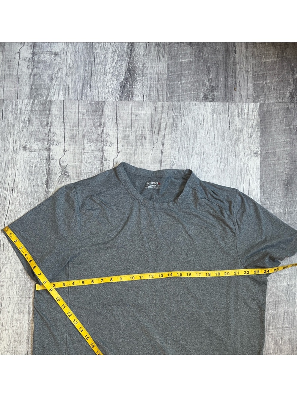 UNTUCKit Performance Tee - Picture 6 of 6